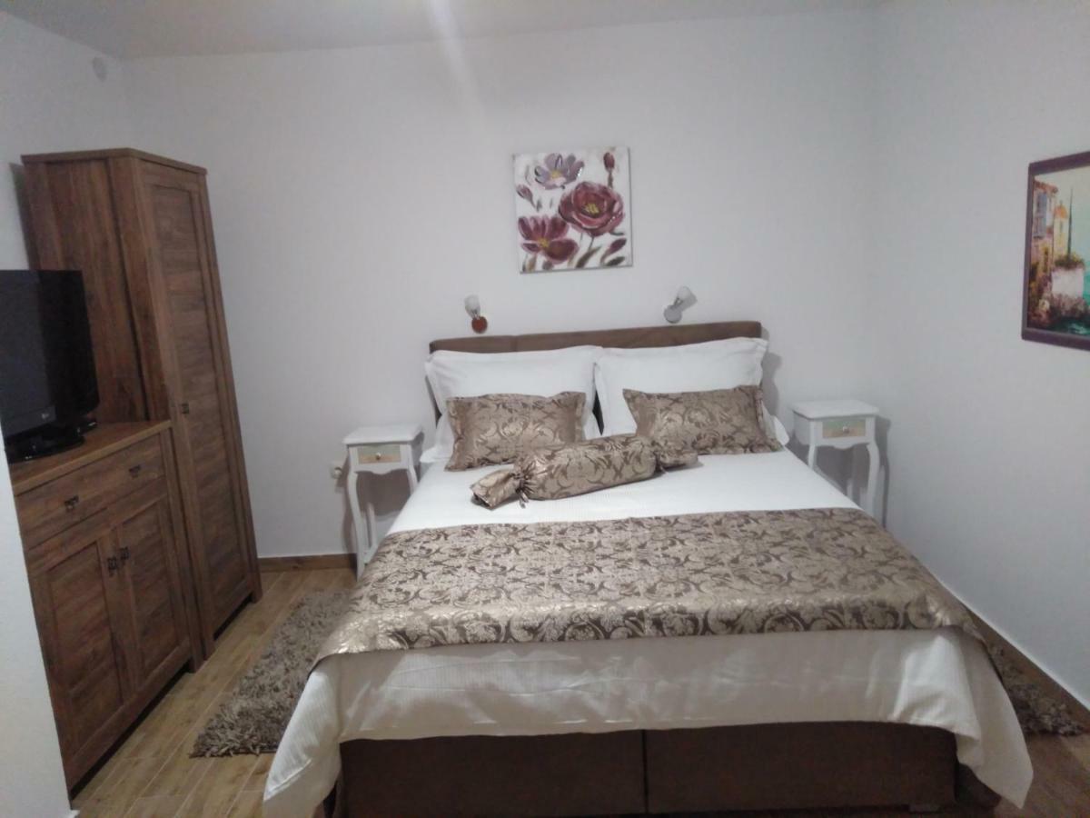 Apartment Center Roko Split Bagian luar foto